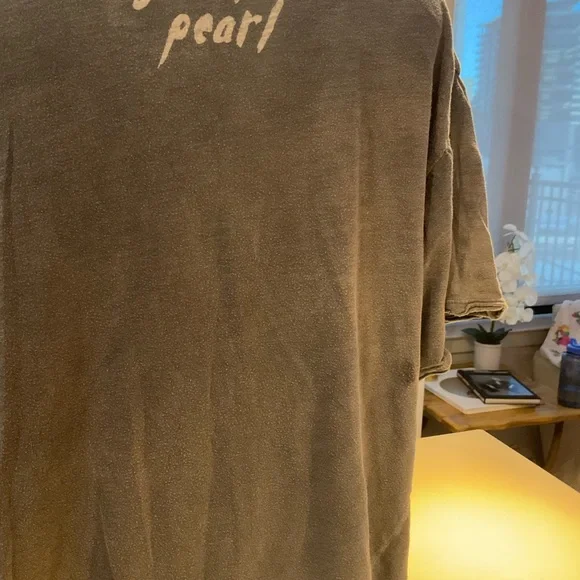 Nefelibata Magnolia Pearl Cloud Walker T-shirt - Picture 7 of 8